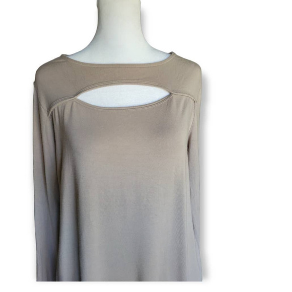 Soft Surroundings Beckett Boatneck Cut Out Modal Long Sleeve Size Medium - Picture 2 of 9